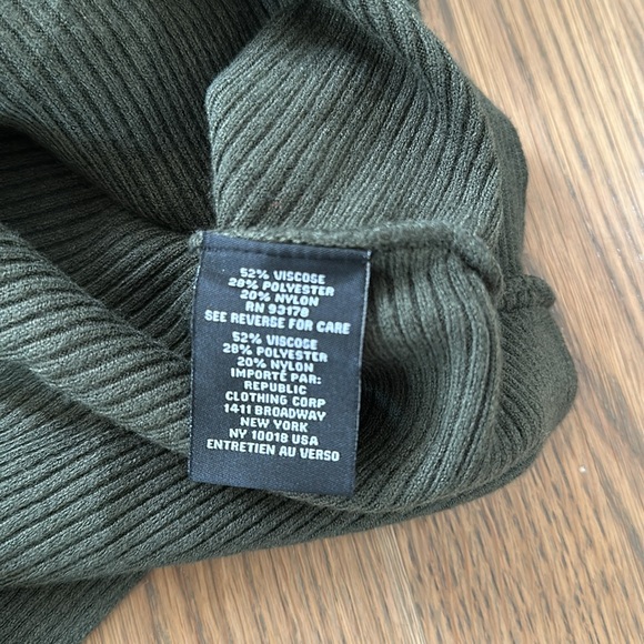 Premise Turtleneck Ribbed Sweater sz XL Women's Dolman Sleeve Hardware Green - Picture 10 of 16